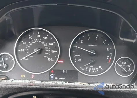 2016 BMW 320I xDrive из США, поврежденный, VIN WBA8E5G54GNT40202